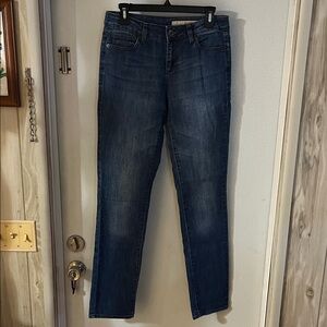 DKNY Straight Leg Jeans Size 4